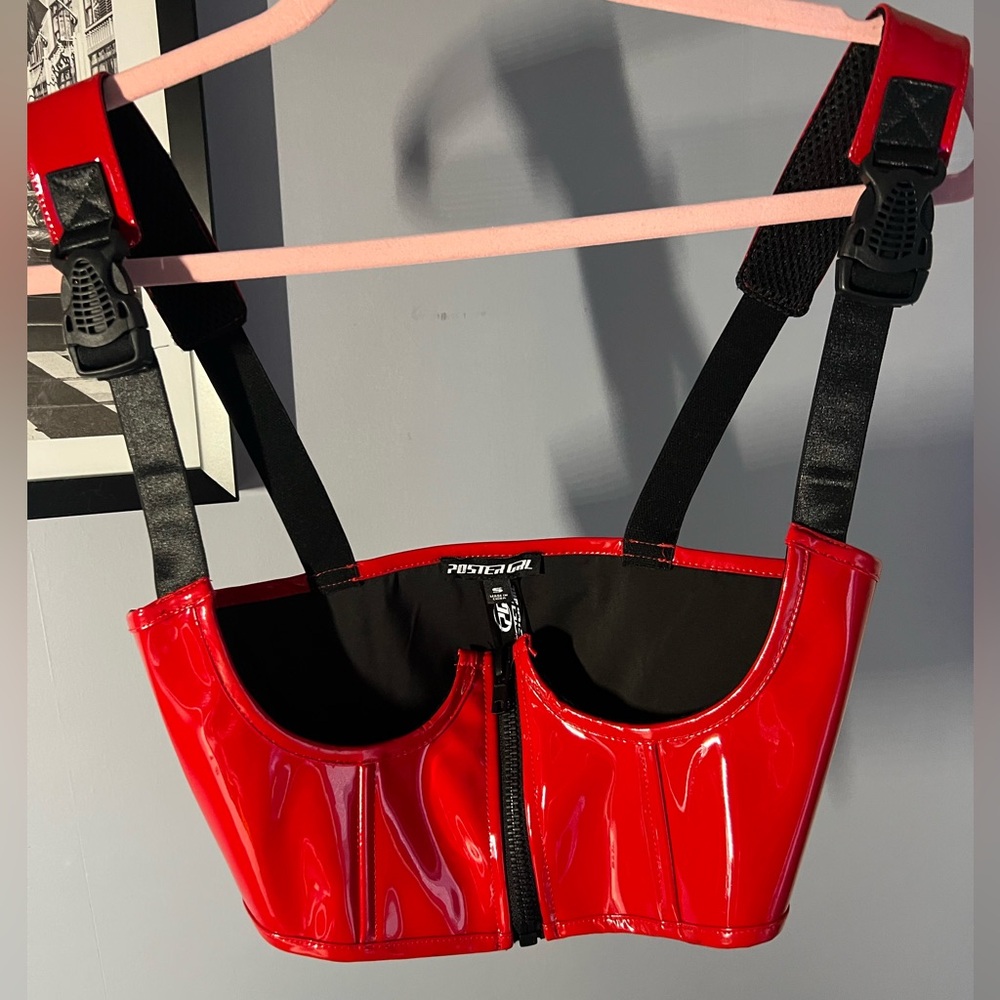 POSTER GIRL Vibrant Red Patent Leather Underbust